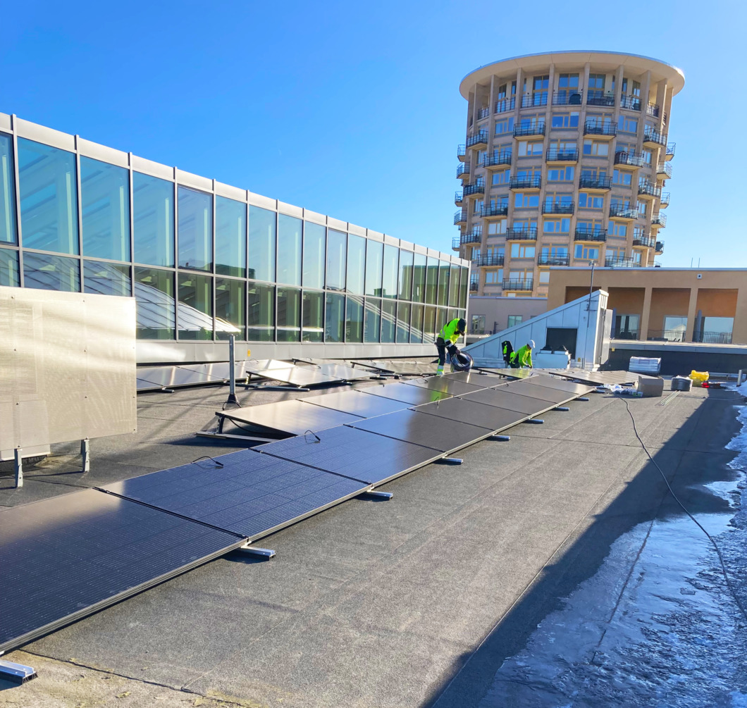 Kungliga Musikhögskolan sänker sitt klimatavtryck med solceller