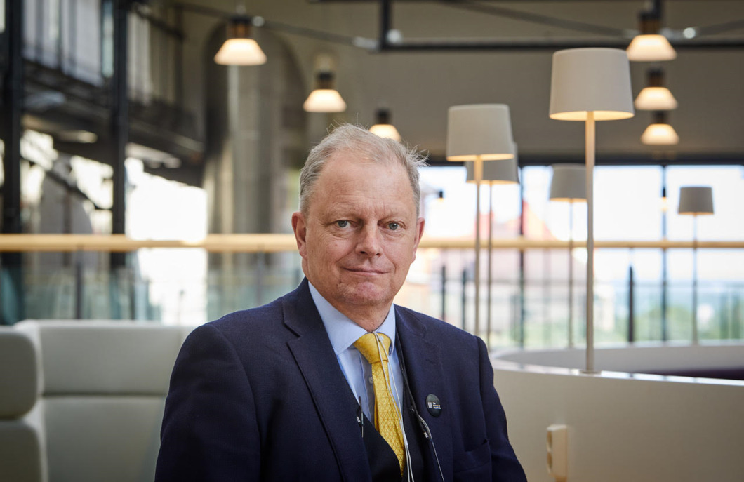 Kåberger får fortsatt förtroende